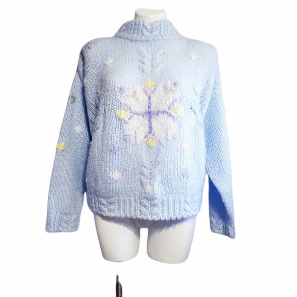 Vintage Pastel blue Chunky Snowflake sweater M